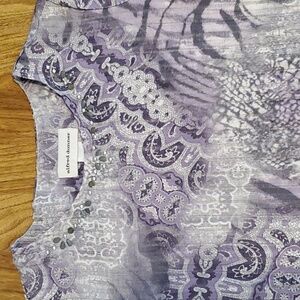 Alfred Dunner Womens 3/4 Sleeve Top Shirt Size M Jewel Gem Neck Detailing
